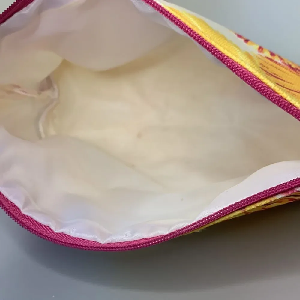 EUC Clinique LaLa DK makeup bag